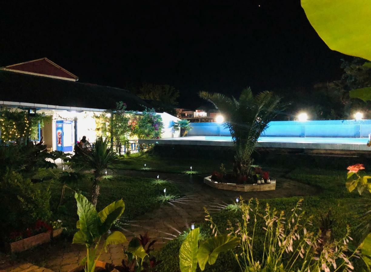Hotel Mirage Ureki Buitenkant foto