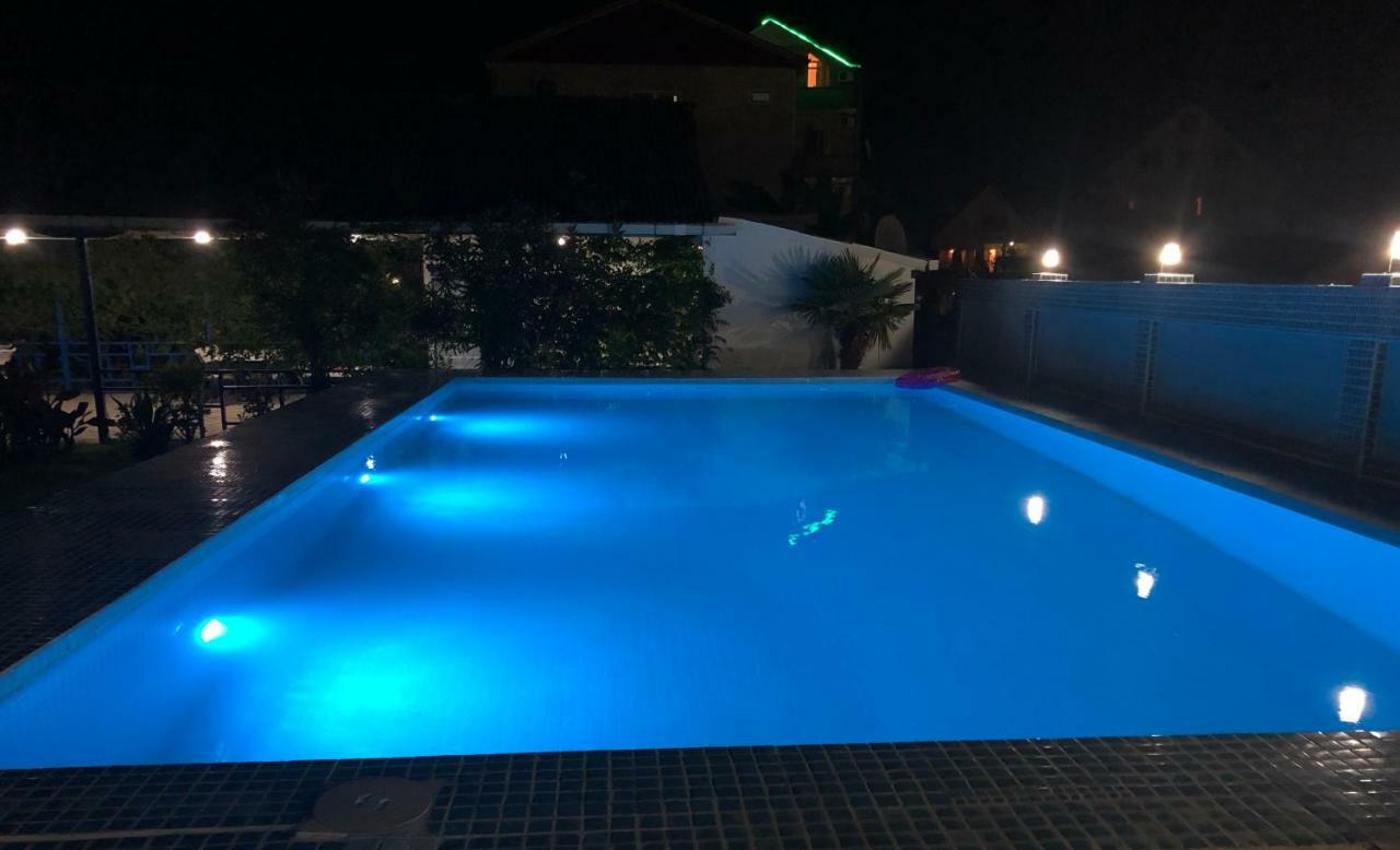 Hotel Mirage Ureki Buitenkant foto
